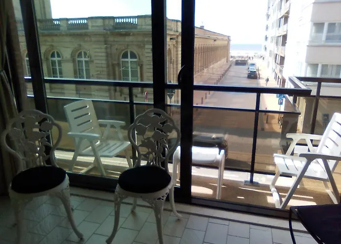 Appartement Met Zeezicht